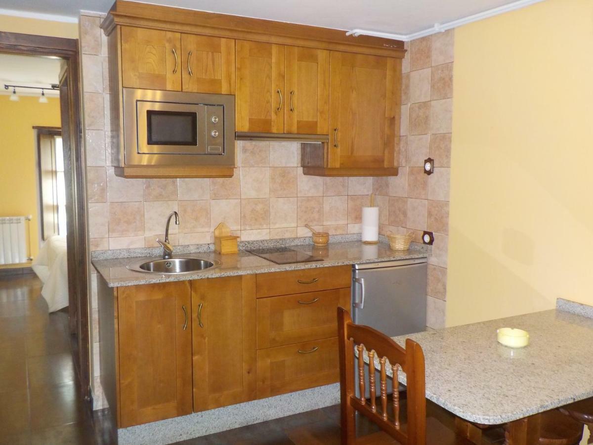 Apartamentos Rurales La Husteriza Ruenes Exterior photo